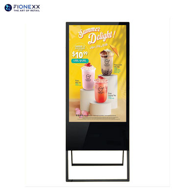 55 pulgadas Un cartel publicitario con un tótem digital