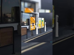 Conducir a través de la señalización digital